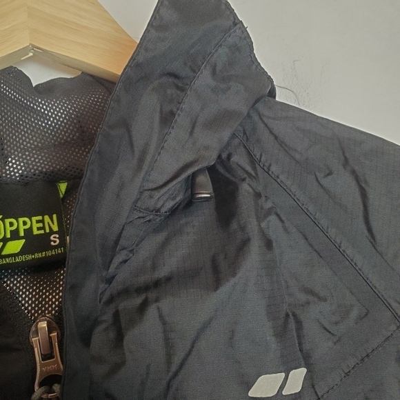 KOPPEN Small Windbreaker Black Hooded Full‎ zip Rain jacket - Picture 11 of 13